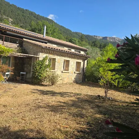 Holiday home Maison Des Oliviers